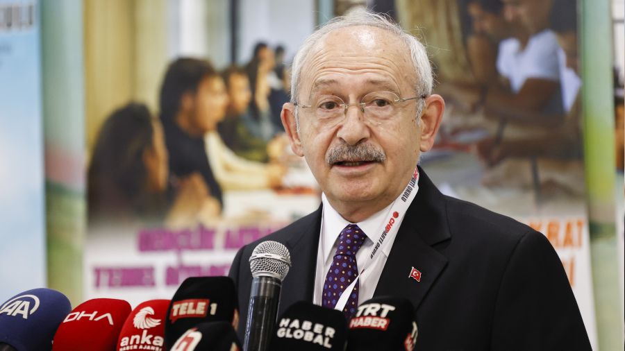 'Gençlerin oyu altın değerinde'