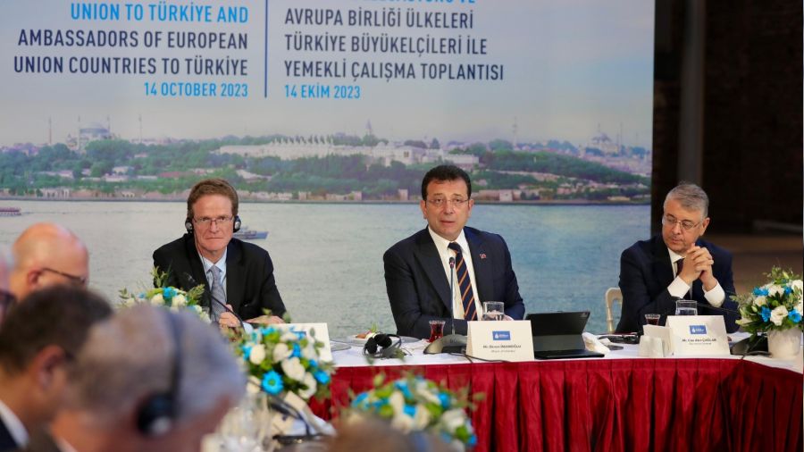 İmamoğlu: Muhalefet olarak toplumun değişim arzusuna cevap veremedik