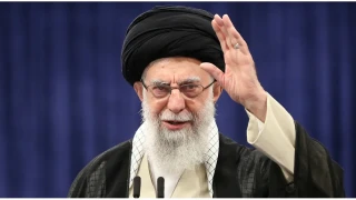 İran, Hamaney'in öldüğünü açıkladı