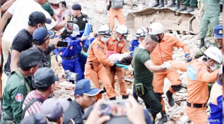 Kamboya'da bina felaketi