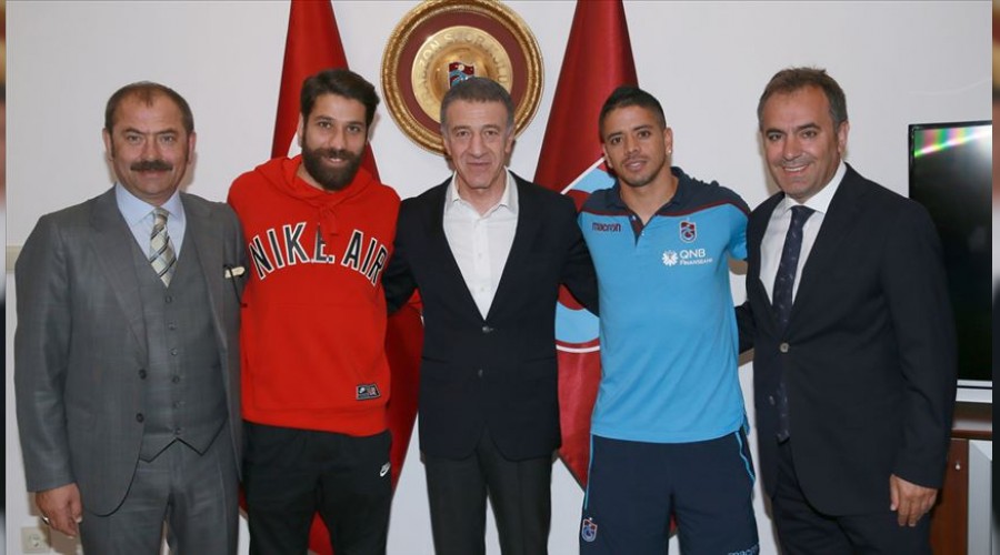 Olcay ve Ibanez'e veda edildi