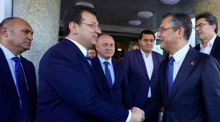 Özgür Özel, İmamoğlu'nu ziyaret etti: Gelirken dilek tuttuk