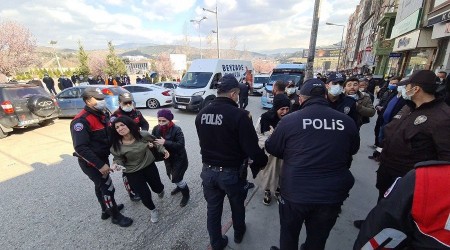 Polisle tartışmaya girince olanlar oldu