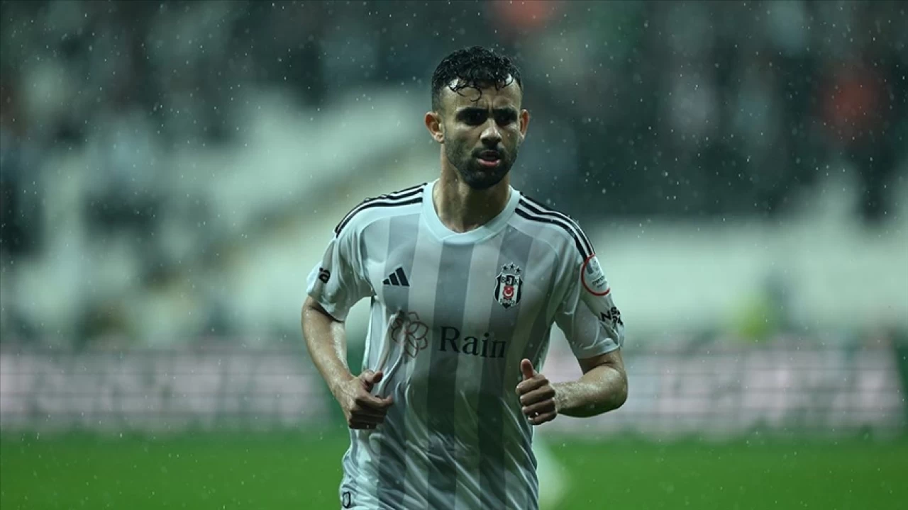 Rachid Ghezzal Sper Lig'e geri dnd 