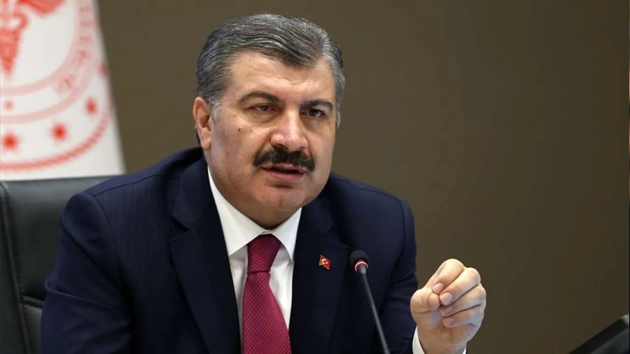 Sağlık Bakanı Koca'ya 'Aşı karşıtı mısınız?' diye soruldu