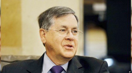 Satterfield onay aldı