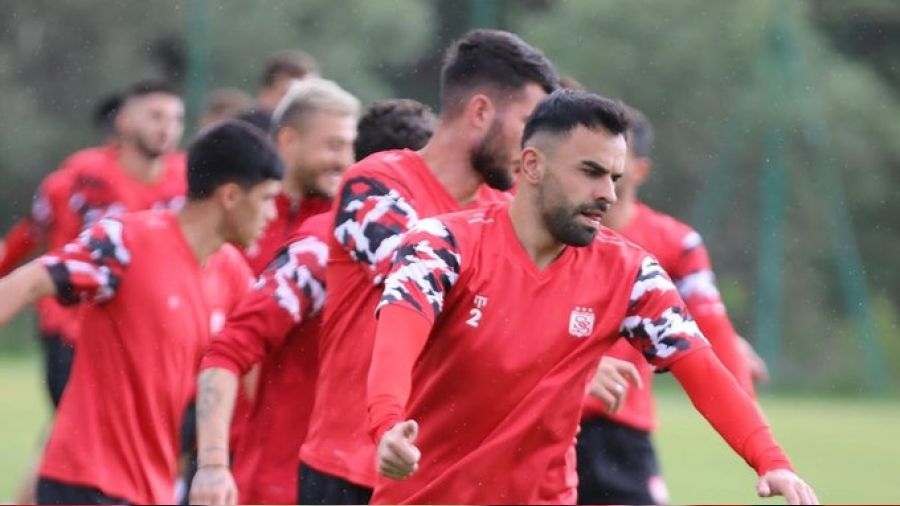 Sivasspor ilk galibiyet peşinde