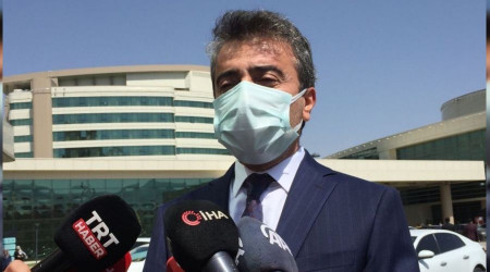 Son 4 ayda 2 doz aşısını olan kimse hastaneye yatmadı