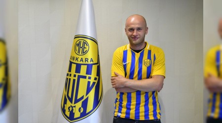 Sözleşmesini neden uzattı?