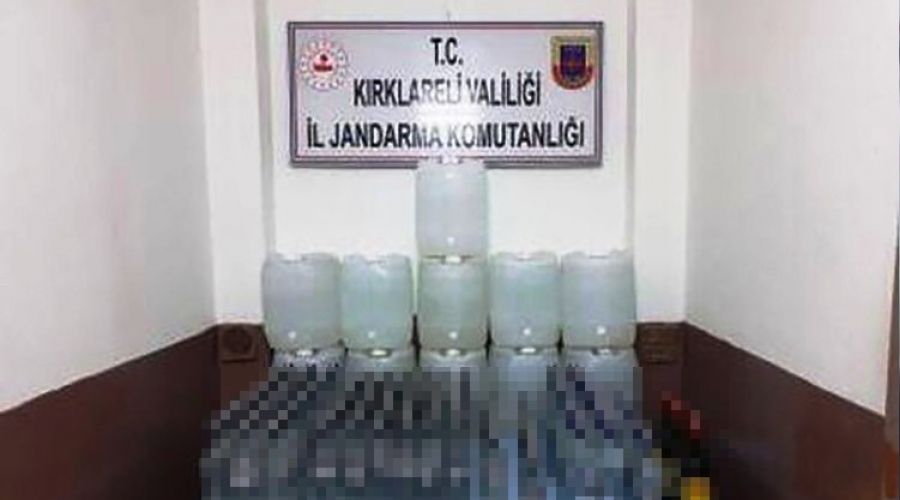 1 ton 152 litre sahte içki ele geçirildi