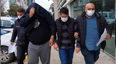 15 yandaki kz silahla karmaya kalktlar
