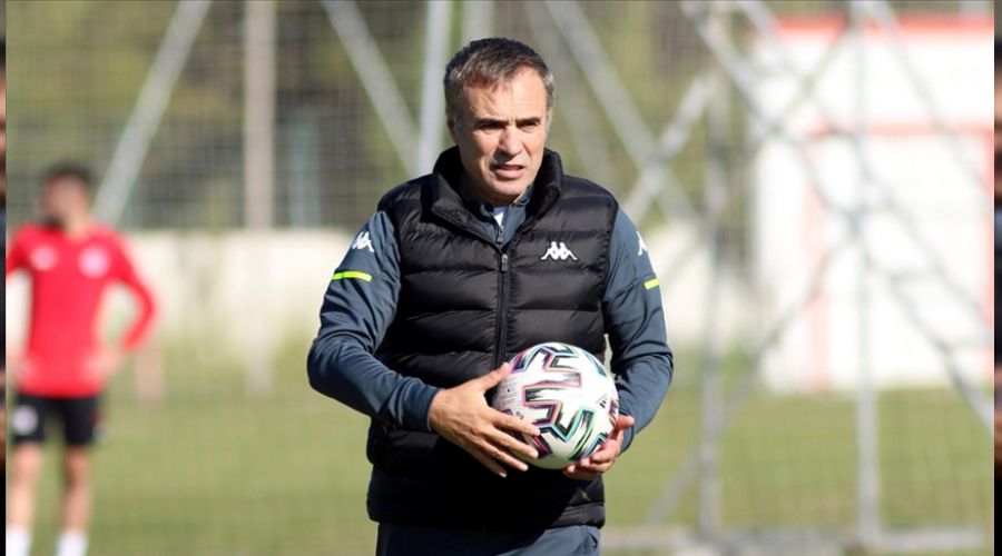 327 günde sadece 14 galibiyeti var