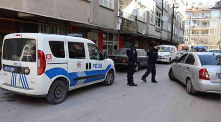 Alacak verecek kavgasında kan aktı