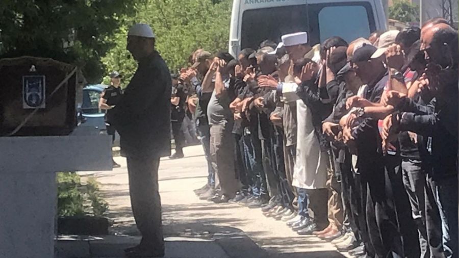 Ankara'da mera kavgasında baba-oğul öldürüldü