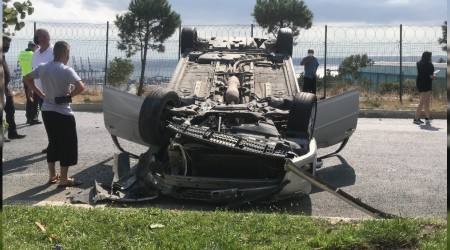 Beylikdüzü'nde sıkışmalı kaza: 1 yaralı