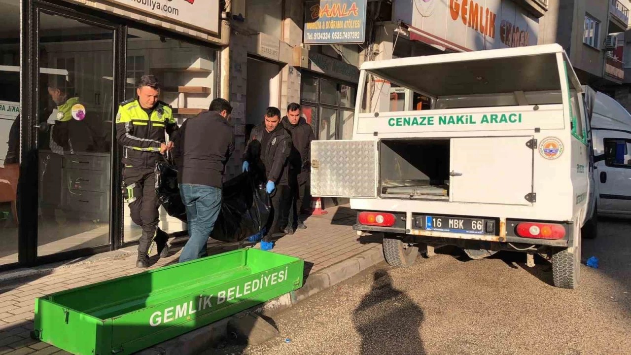 Bursa'da yabancı uyruklular arasında kavga: 1 ölü, 2 yaralı