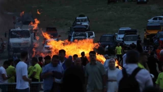 Erzincan valisi kamp atei yakarken yanyordu