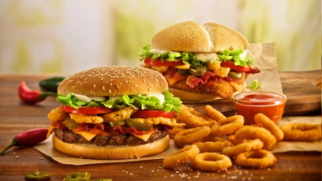 Fast-food tarz beslenmenin birok zararlar var