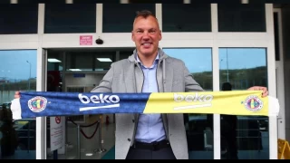 Fenerbahçe yeni hocasını açıkladı