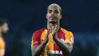 Galatasaray'da yeni transfer Lamina UEFA listesine alnmad