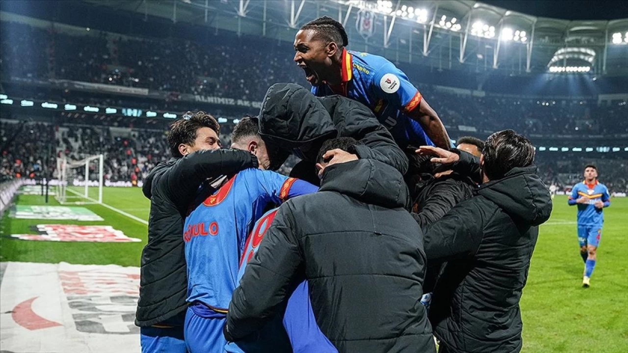 İlk deplasman galibiyeti ses getirdi