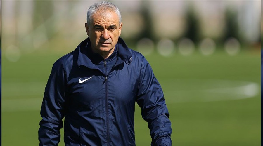 Rıza Çalımbay geri döndü