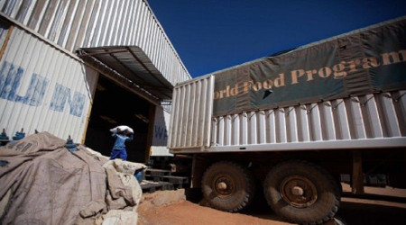 Sudan'da BM gıda deposu yağmalandı