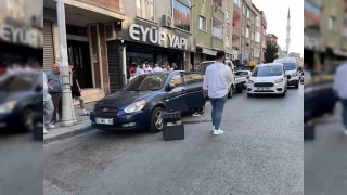 Sultangazi'de cadde ortasında silahlı çatışma yaşandı