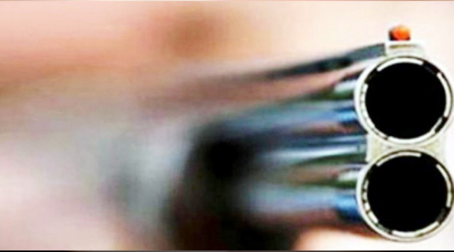 Tüfeği kazara ateş alan kişi yaşamını yitirdi