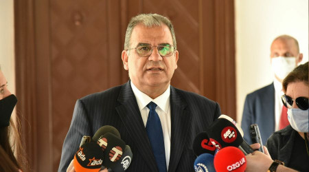 'Türkiye ile KKTC etle tırnak gibidir'