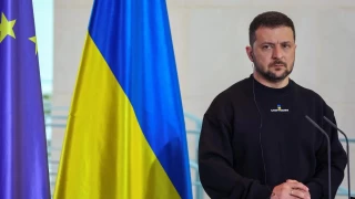 Zelenskiy, AB Liderler Zirvesi'ne video konferansla katld