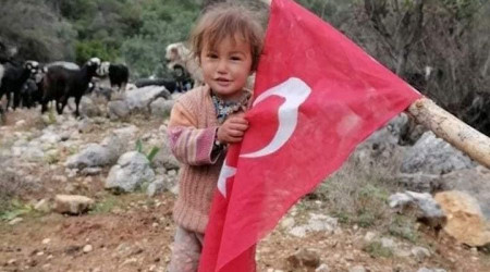 2,5 yaşındaki Müslüme 3 gündür kayıp