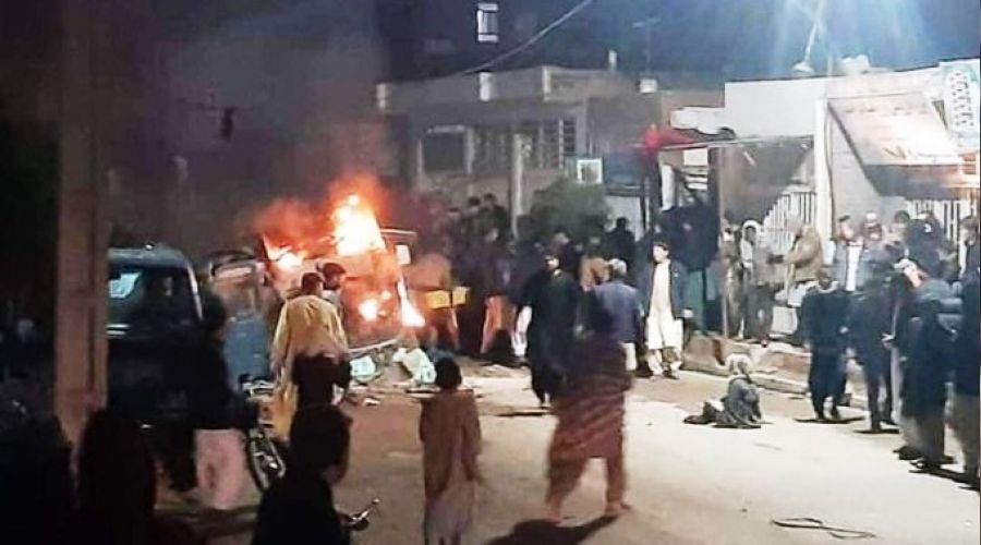 Afganistan'da minibüse bombalı saldırı: 7 ölü, 9 yaralı