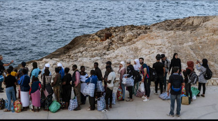 Avrupa'ya ulamak iin nce denizleri ayorlar, sonra dalar