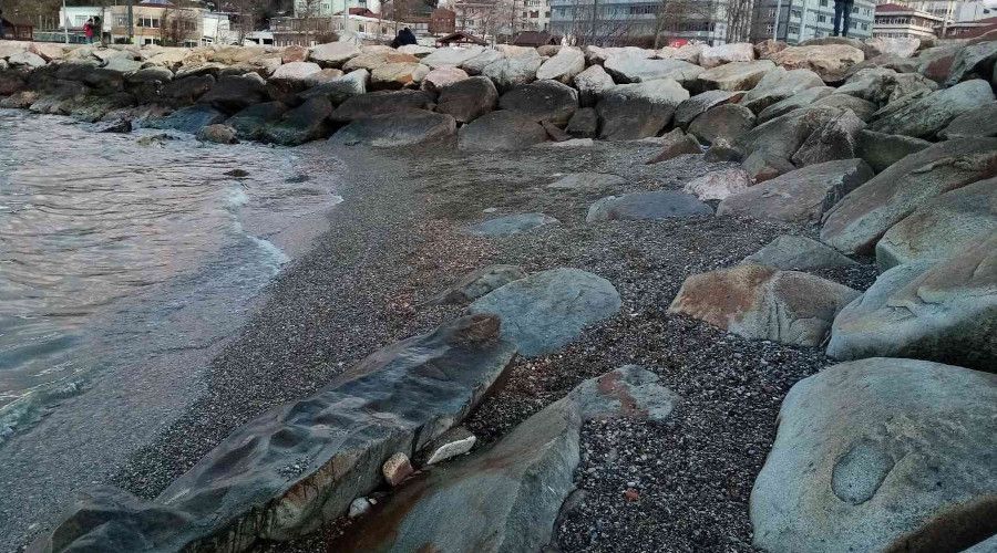 Bandırma'da deniz çekilmesi üç gündür devam ediyor