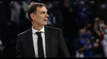 Bartzokas 3 yıl daha Olympiakos'ta