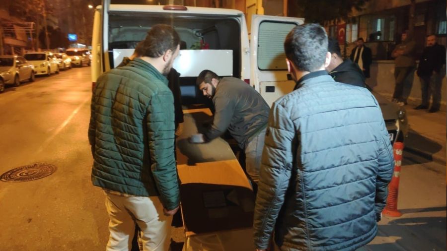 Bıçakladığı eşini eşarpla boğarak öldüren katil kocaya çifte indirim