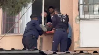 Damdan sarkarak evine girmeye çalıştı, sonu kötü bitti