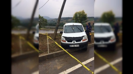 Direğe çarpan araçta 1 kişi öldü