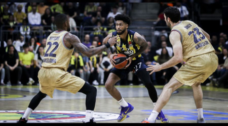 Fenerbahçe Barcelona'yı devirdi