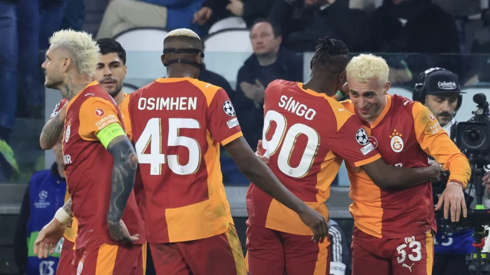 Galatasaray'ın rakibi Liverpool oldu