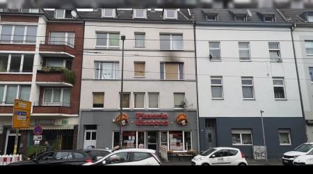 Göçmenlerin yaşadığı binada yangın