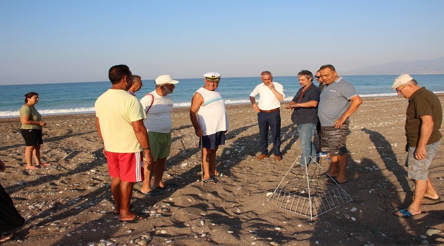 Gönüllü çevreciler carettaları sahipsiz bırakmadı