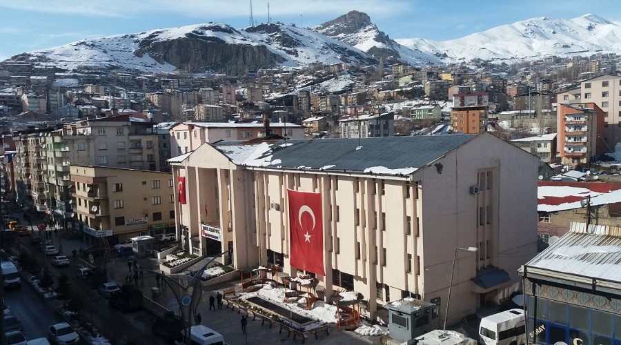 Hakkari’de evde kalın, çağrısı