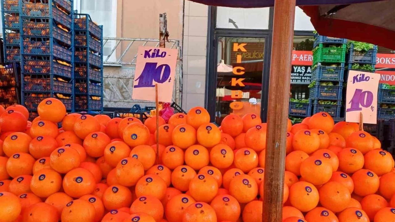 Hatay portakalı tezgahta yerini aldı