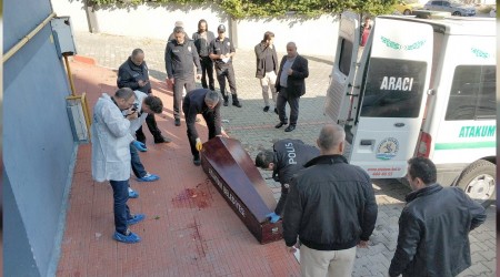 İki çocuklu profesör intihar etti