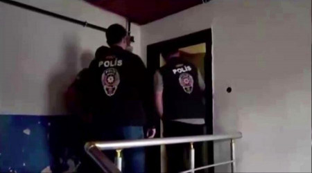 İstanbul'da bilişim suçlarından aranan 24 şüpheli yakalandı