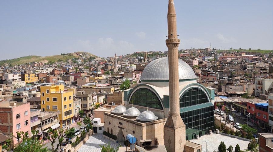 İşyerleri ve arsalar satılacak