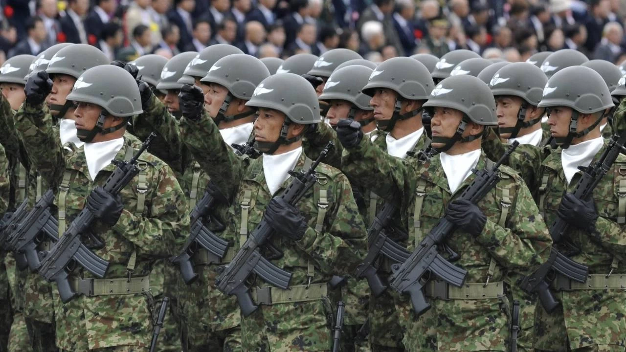 Japonya 2024'te savunmaya 54 milyar dolar ayıracak