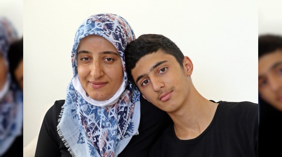 Oğlu için elektronik kelepçe istedi